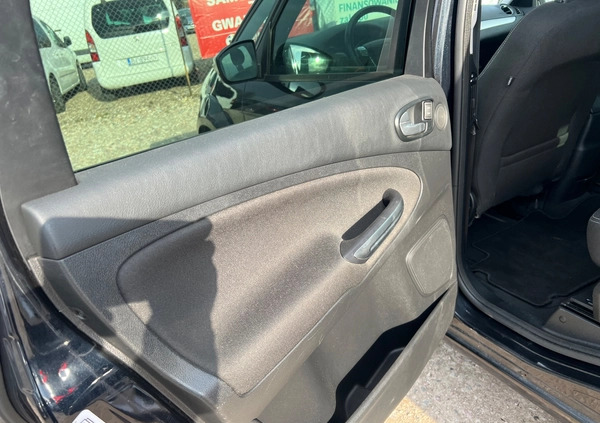 Ford S-Max cena 33900 przebieg: 262000, rok produkcji 2011 z Lędziny małe 466